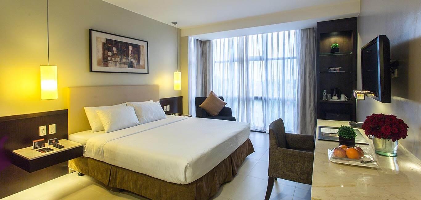 The B Hotel Alabang Muntinlupa City Eksteriør billede