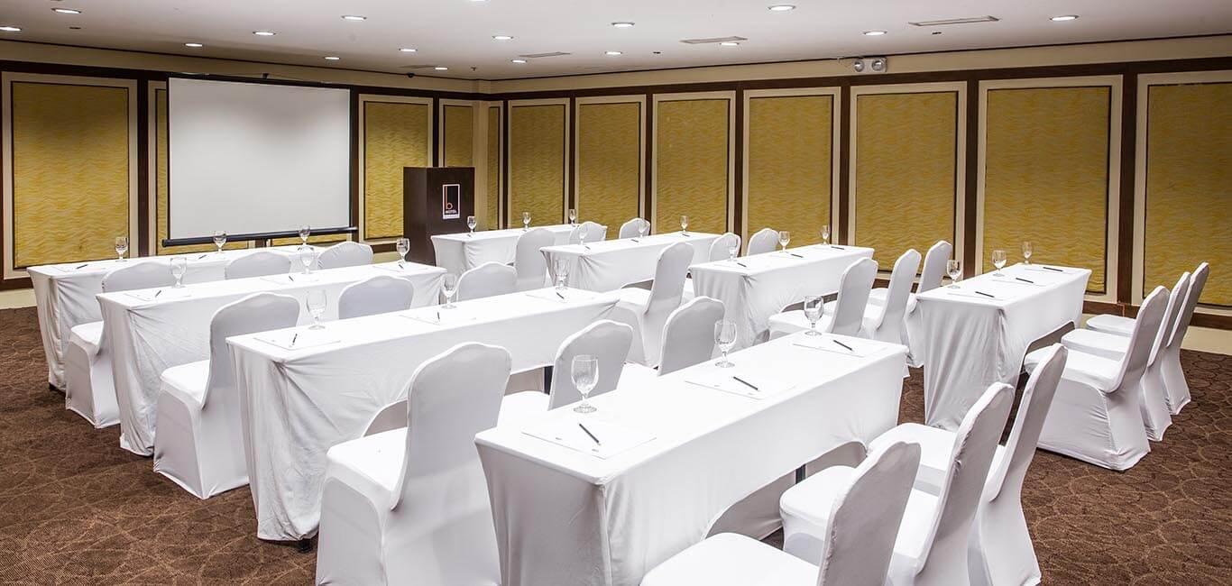 The B Hotel Alabang Muntinlupa City Eksteriør billede