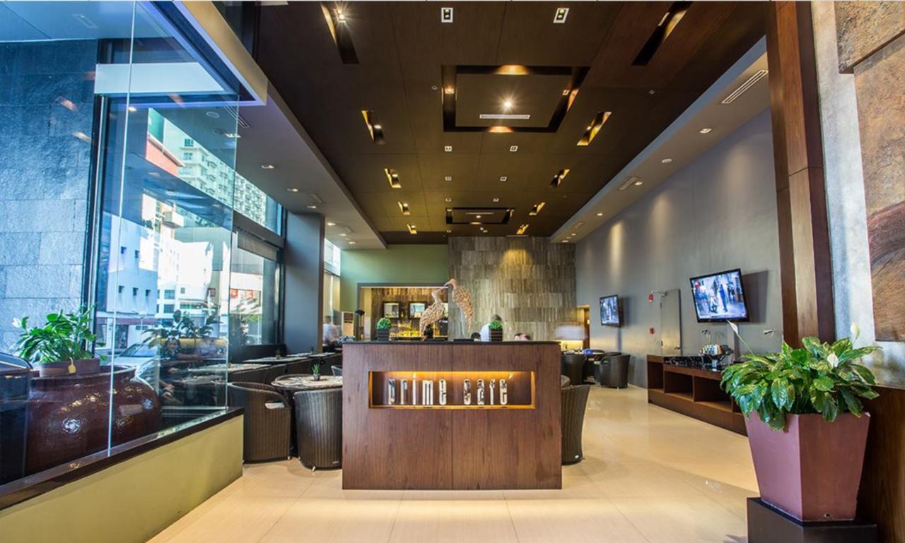The B Hotel Alabang Muntinlupa City Eksteriør billede