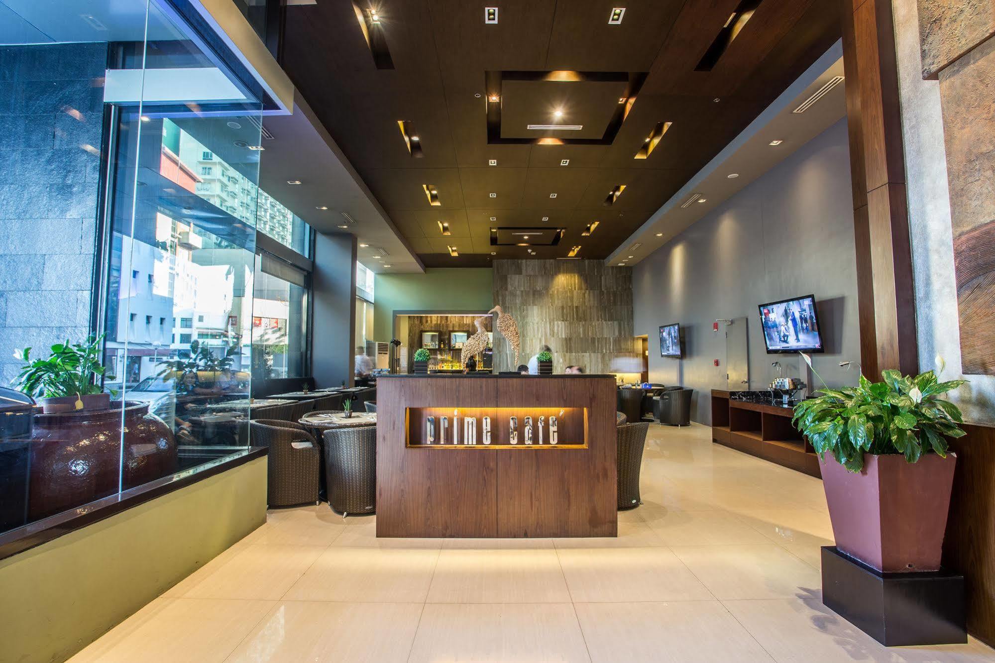 The B Hotel Alabang Muntinlupa City Eksteriør billede