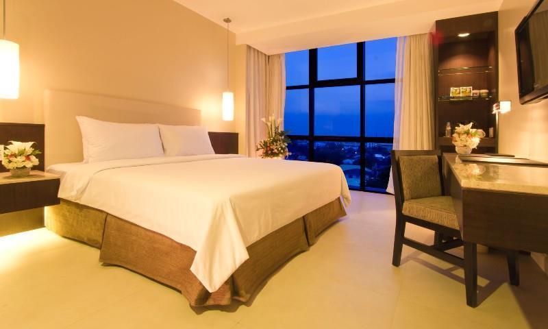 The B Hotel Alabang Muntinlupa City Eksteriør billede
